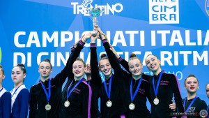 podi specialita sfe04492 copia simone ferraro ph